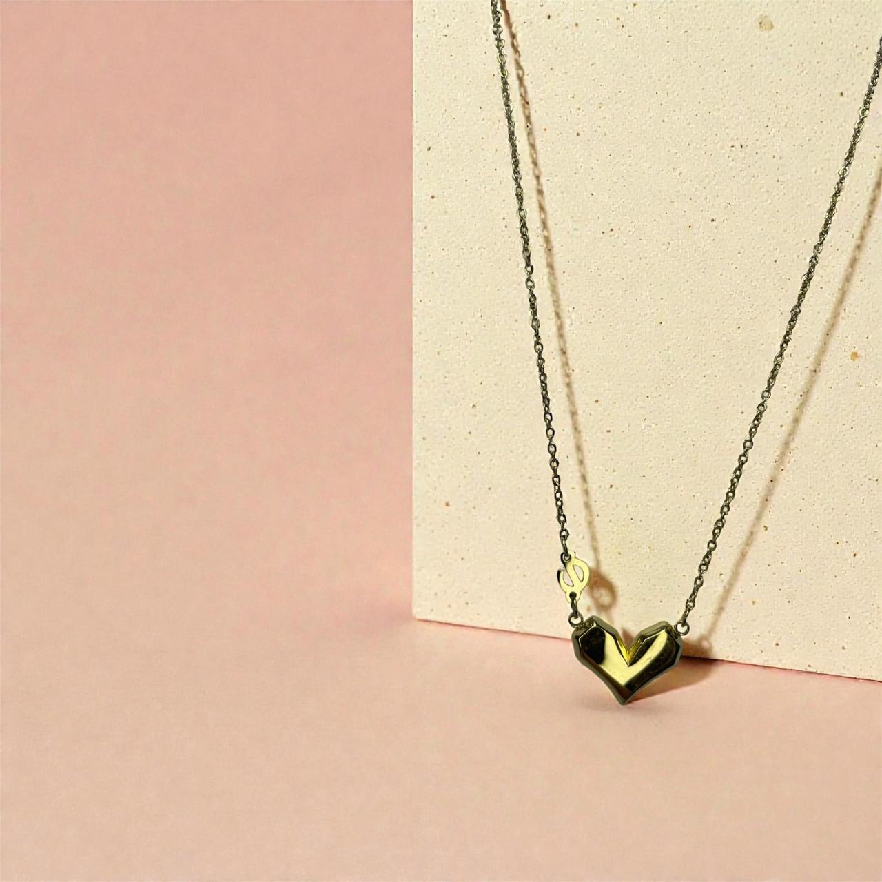 Elegant Stainless Steel Chain for Women | Luxury Gold & Silver Necklace – Stylish Daily Wear