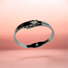 Elegant Stainless Steel Bracelet for Women | Luxury Gold & Silver Wrist Jewelry