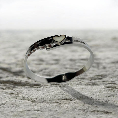 Elegant Stainless Steel Bracelet for Women | Luxury Gold & Silver Wrist Jewelry