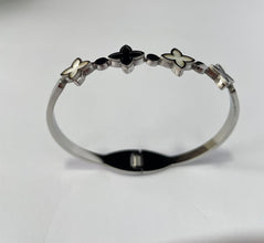 Elegant Stainless Steel Bracelet for Women | Luxury Gold & Silver Wrist Jewelry