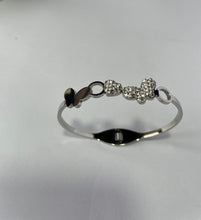 Elegant Stainless Steel Bracelet for Women | Luxury Gold & Silver Wrist Jewelry