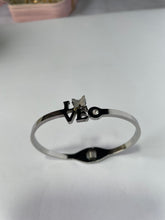 Elegant Stainless Steel Bracelet for Women | Luxury Gold & Silver Wrist Jewelry