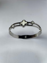 Elegant Stainless Steel Bracelet for Women | Luxury Gold & Silver Wrist Jewelry