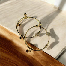 Elegant Stainless Steel Bracelet for Women | Luxury Gold & Silver Wrist Jewelry