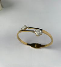 Elegant Stainless Steel Bracelet for Women | Luxury Gold & Silver Wrist Jewelry