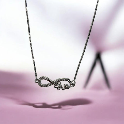 Elegant Stainless Steel Chain for Women | Luxury Gold & Silver Necklace – Stylish Daily Wear